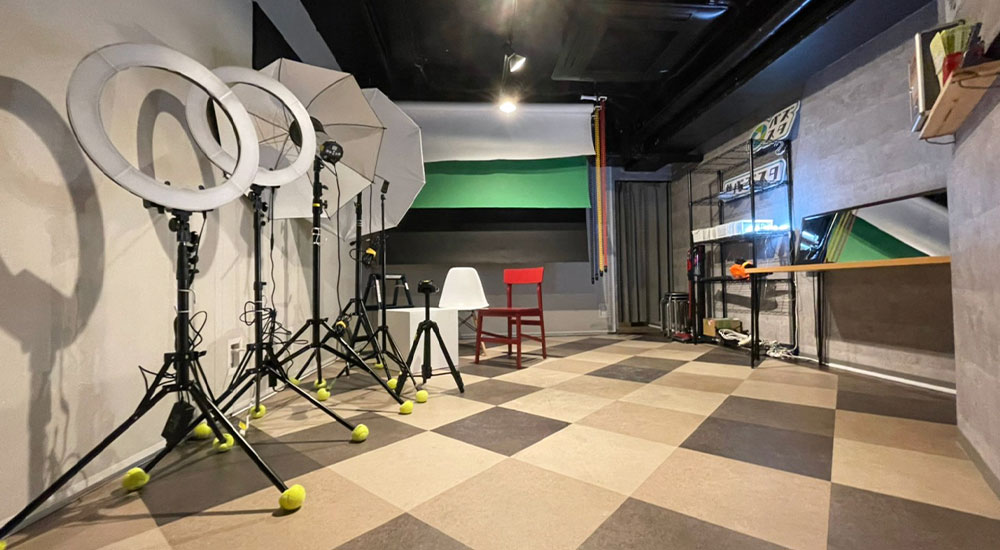 BUZZ PICTライト神田