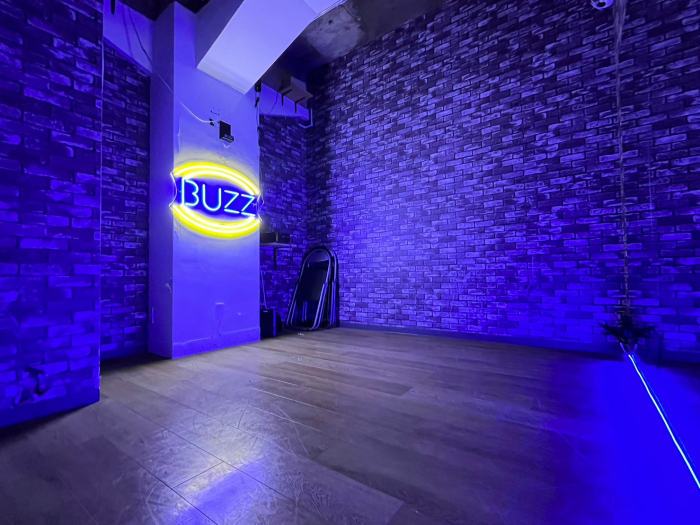 BUZZ池袋本店スタジオ写真